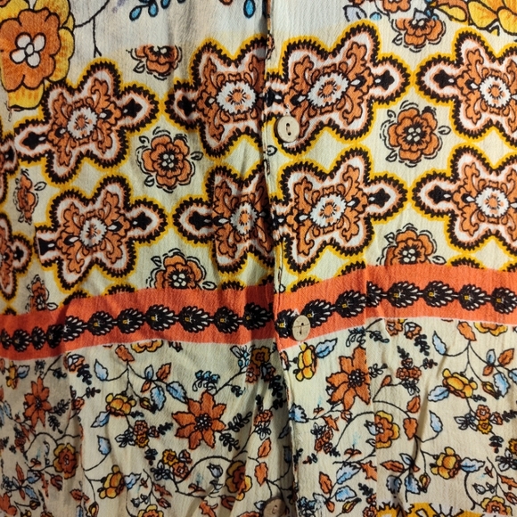 Earthbound Trading Co. Women's L Large Button Up Shirt Blouse Viscose India - Picture 3 of 7